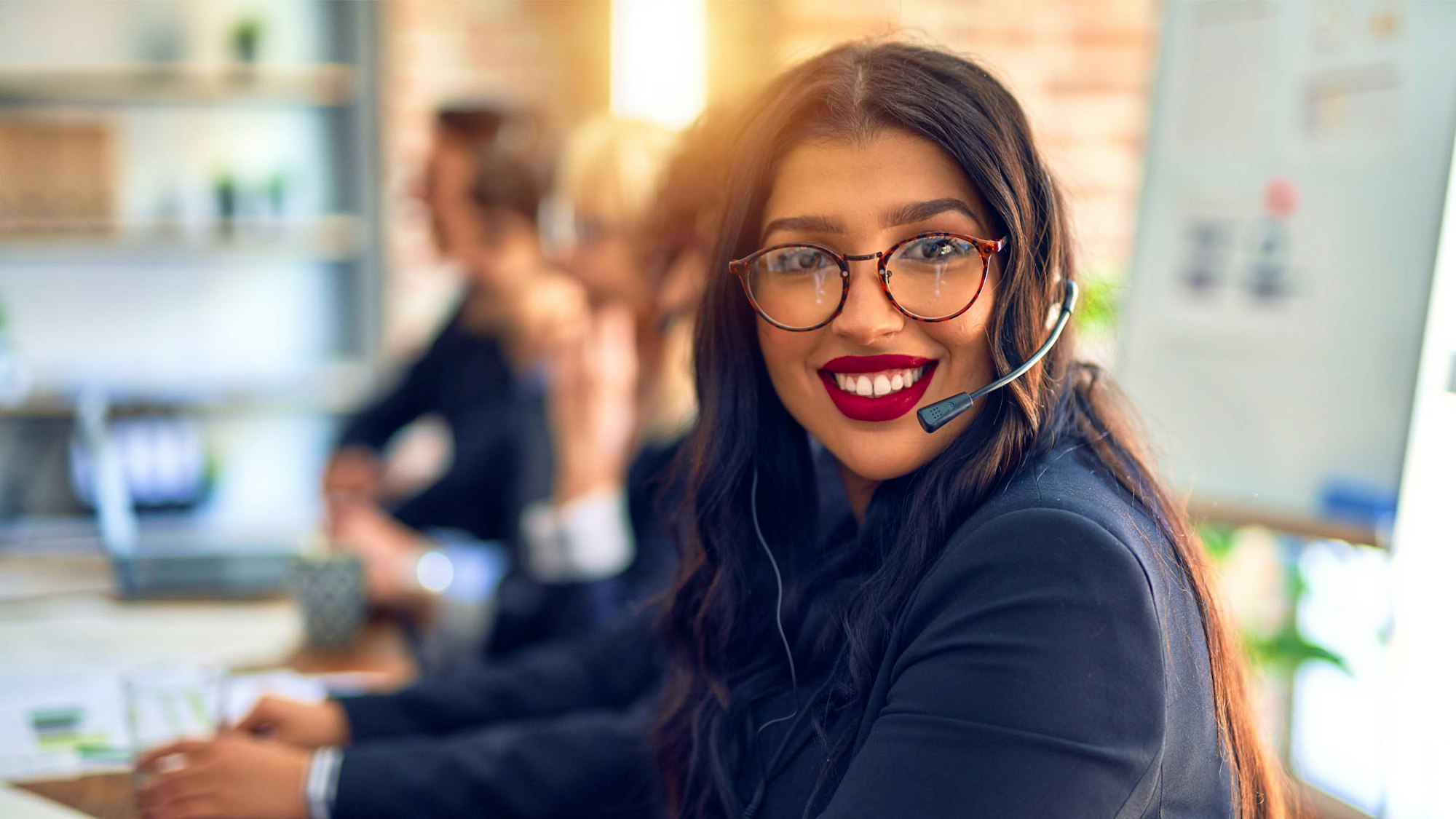 Multilingual Contact Centre Agent